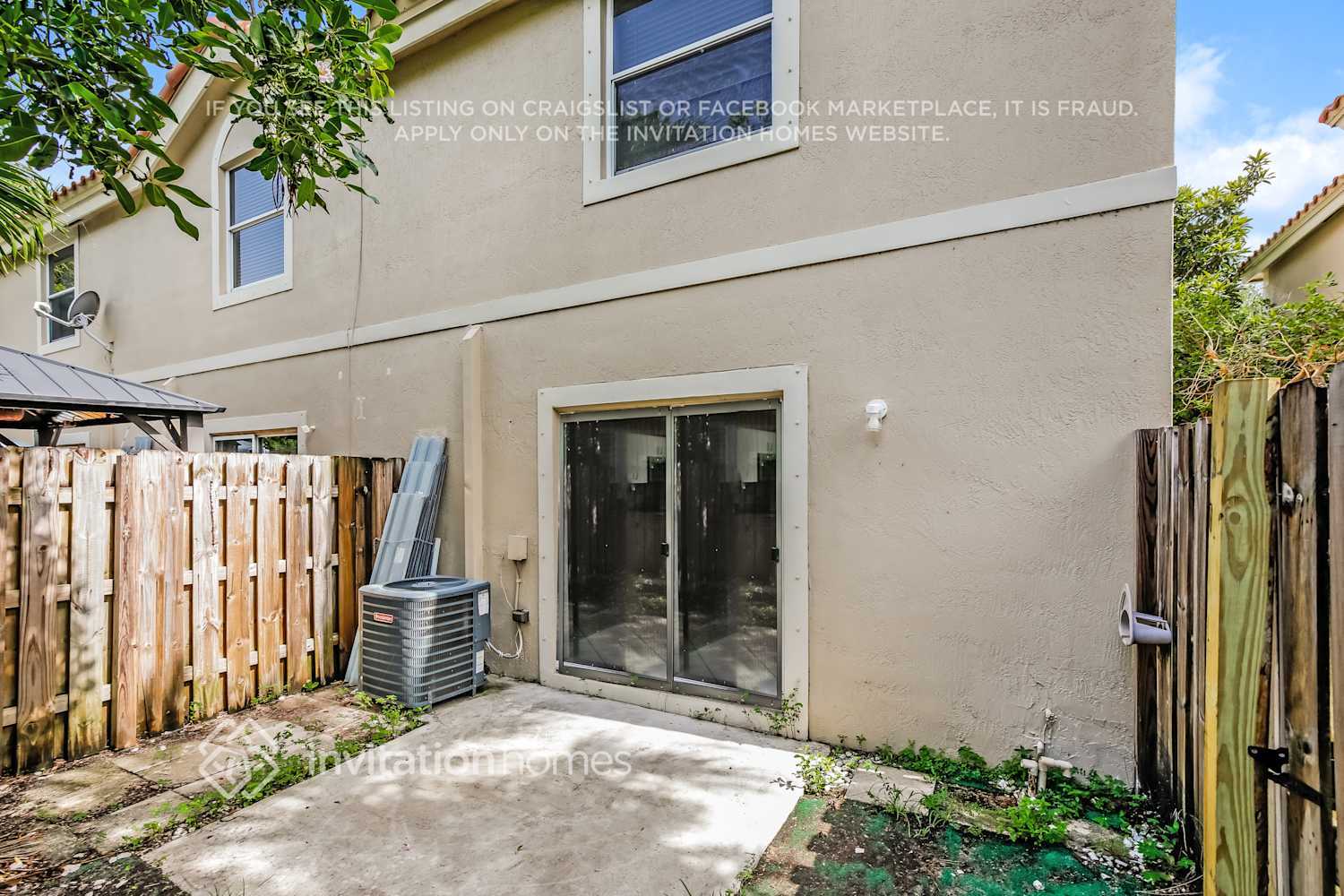 Building Photo - 964 Summit Lake Dr