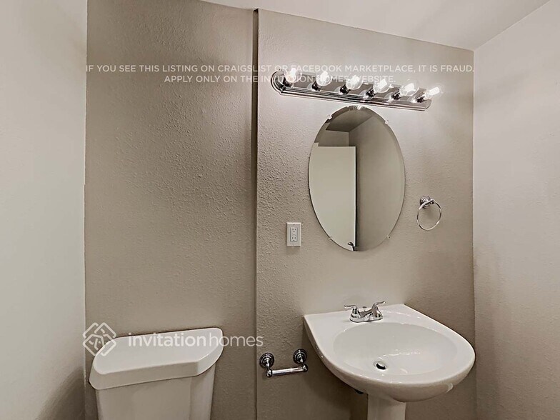 Building Photo - 7985 Chancellor Dr