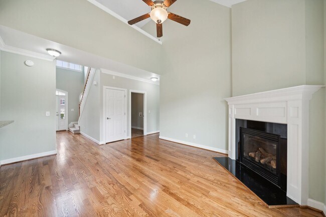 Building Photo - Welcome to Windmill Meadows!