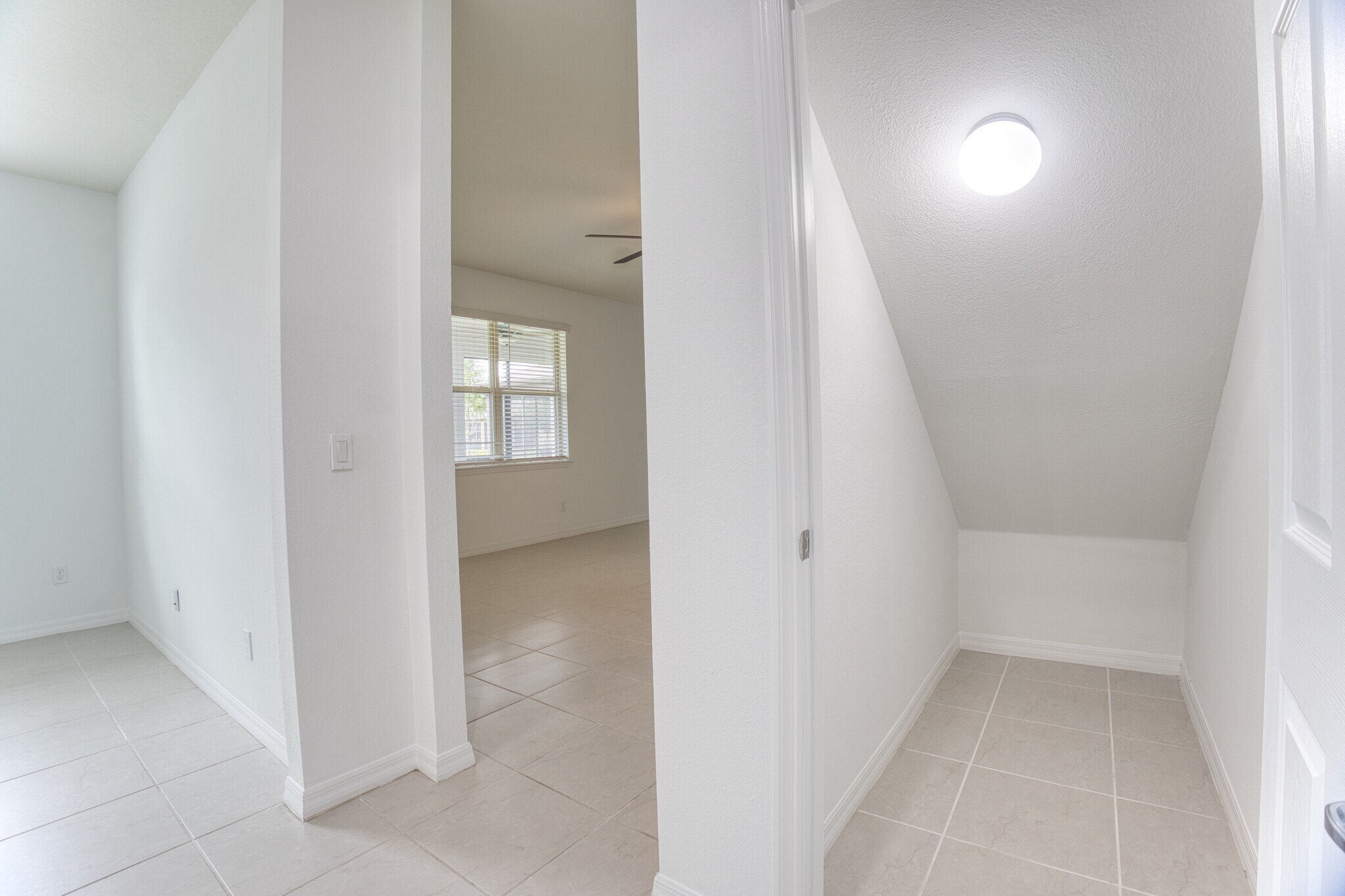 Building Photo - 5270 Brydon Woods Cir