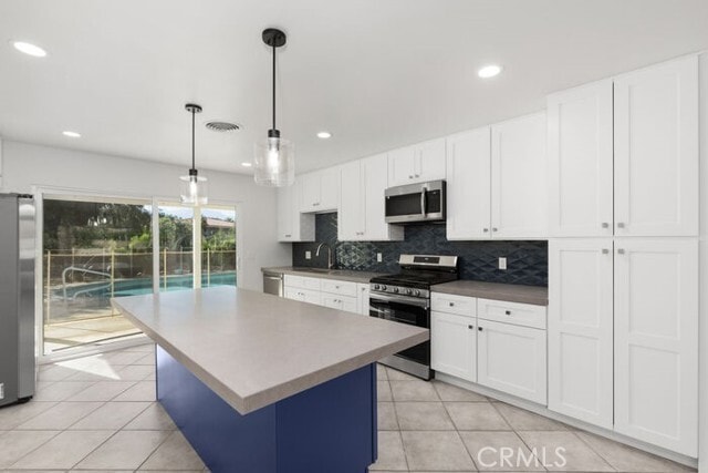 Building Photo - 44575 Deep Canyon Rd
