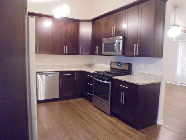 Building Photo - 3414 Cathy Dr