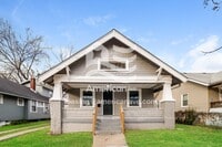 Building Photo - 5840 Park Ave