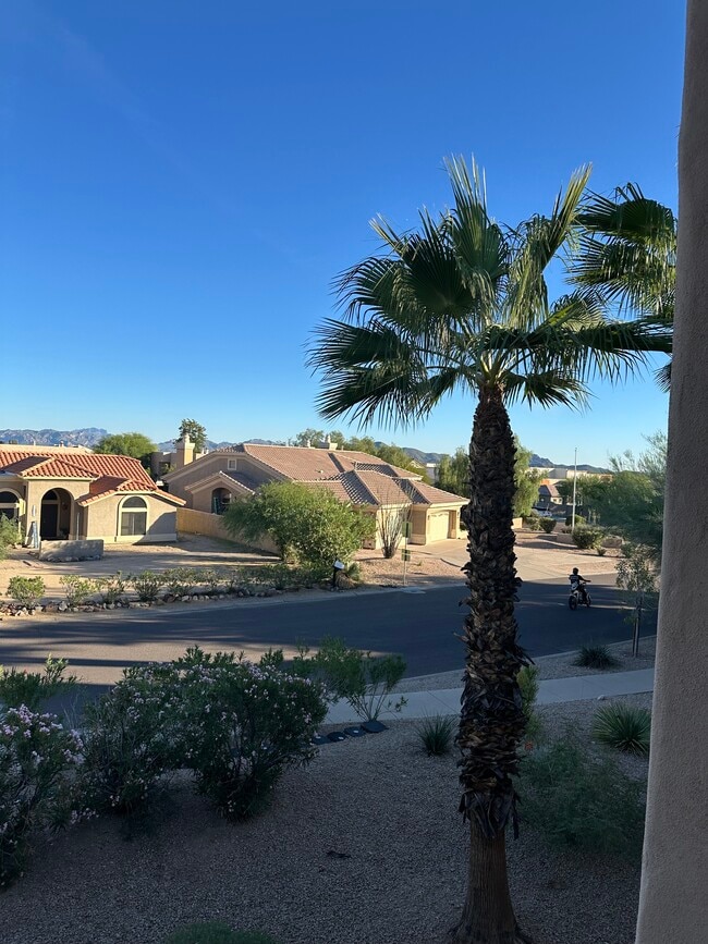 Building Photo - 16626 E Westby Dr