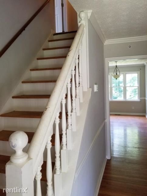 Building Photo - 4 br, 2 bath House - 661 i Deer Oaks Drive