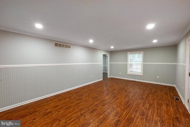 Building Photo - 5035 Timberwood Trail