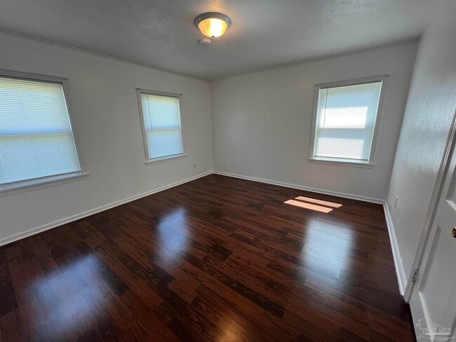 Building Photo - 3295 Marques St