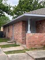 Building Photo - 1411 Lackey Ct