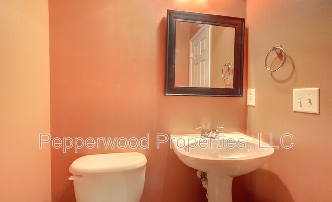 Building Photo - 316 Archway Ct