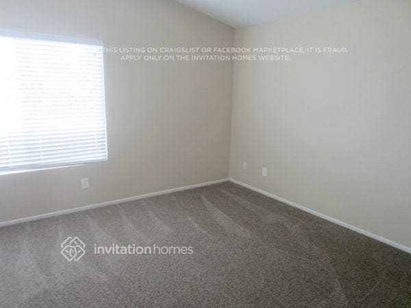 Building Photo - 44743 Johnston Dr