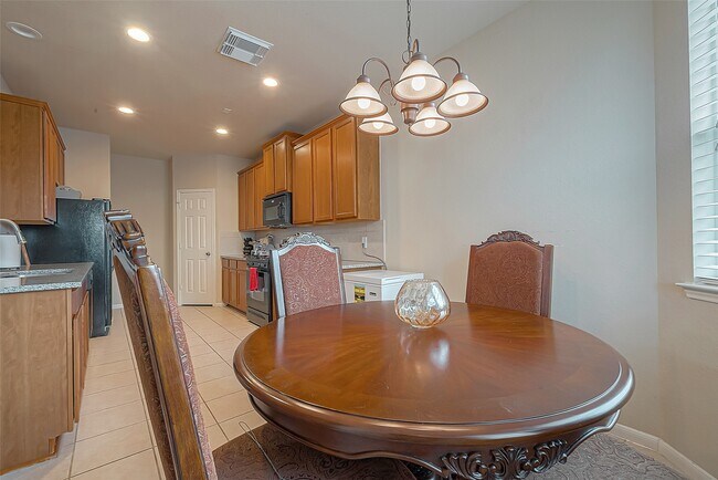 Building Photo - 9906 Bronze Mill Ln