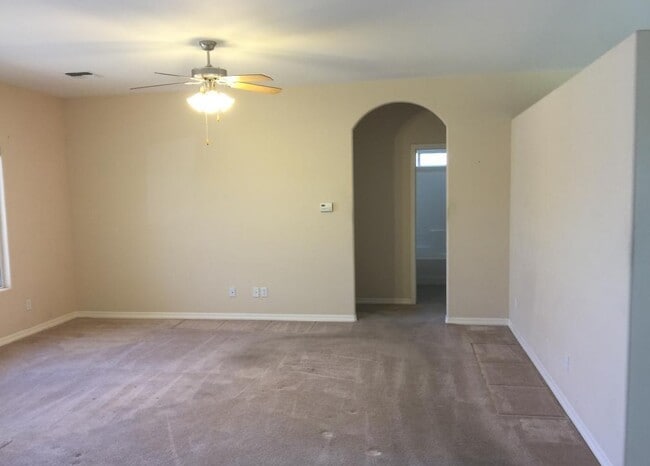 Building Photo - 2373 Graystone Dr