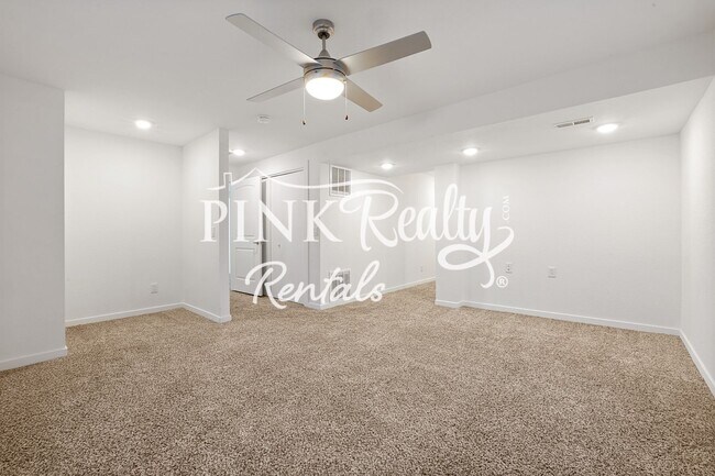 Building Photo - 10026 Intrepid Way