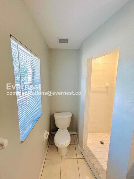 Building Photo - 3706 N Garrison St