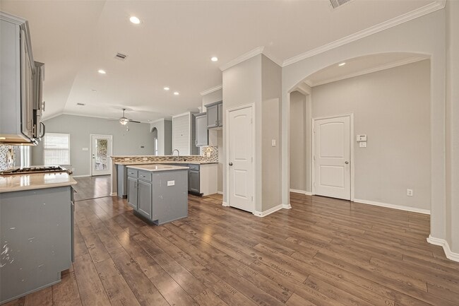 Building Photo - 10723 Clear Arbor Ln