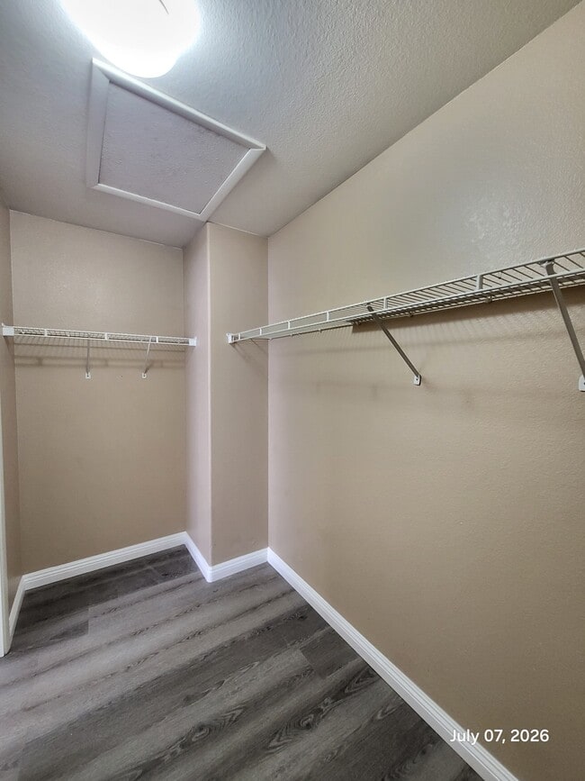 Building Photo - 8312 Candlefish Ct