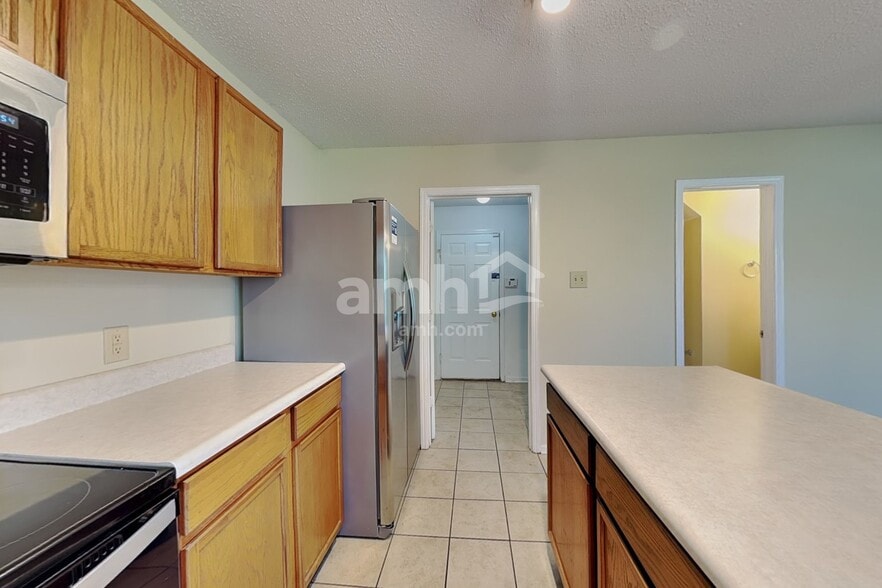 Building Photo - 14470 Angel Berry Cir