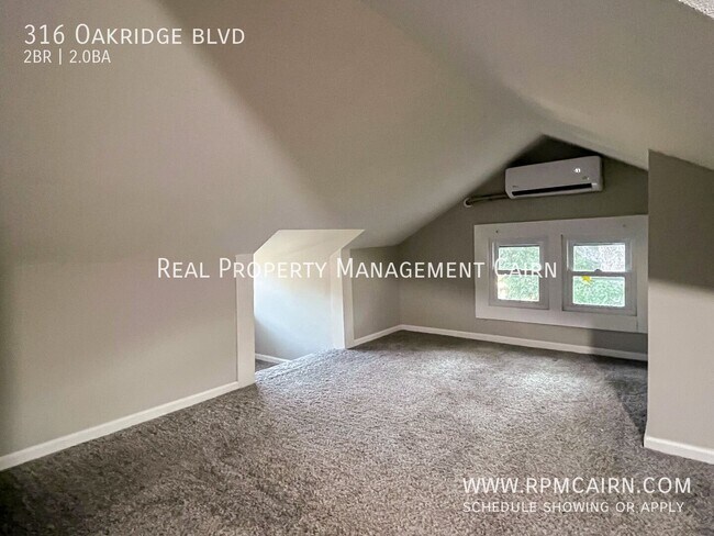 Building Photo - 316 Oakridge Blvd