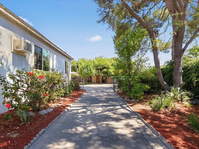 Long Driveway - 3801 Legion Ln