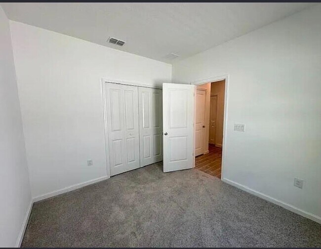 Building Photo - 4511 NW 14th Lp