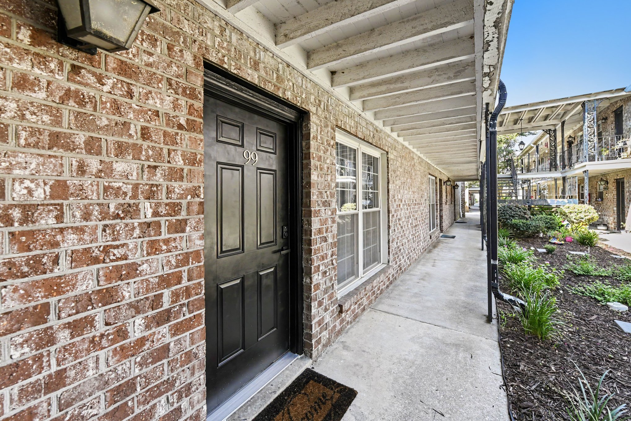 Building Photo - 867 Colony Dr