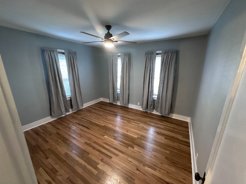 Building Photo - 916 Magnolia St