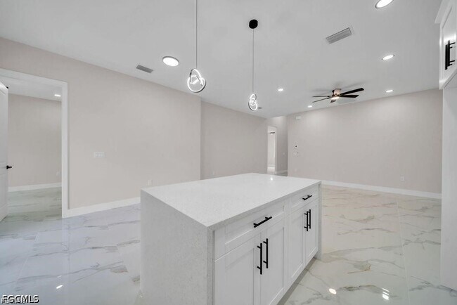 Building Photo - 4648-4650-4650 Leonard Blvd S