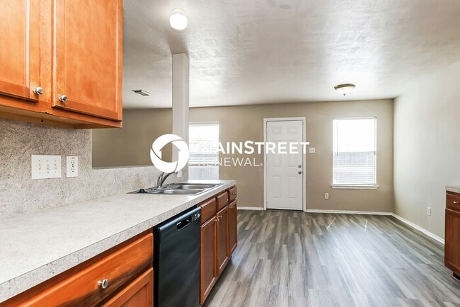 Building Photo - 21202 Linden House Ct