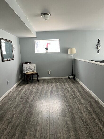Dining Room - 30 Wakefield Pl