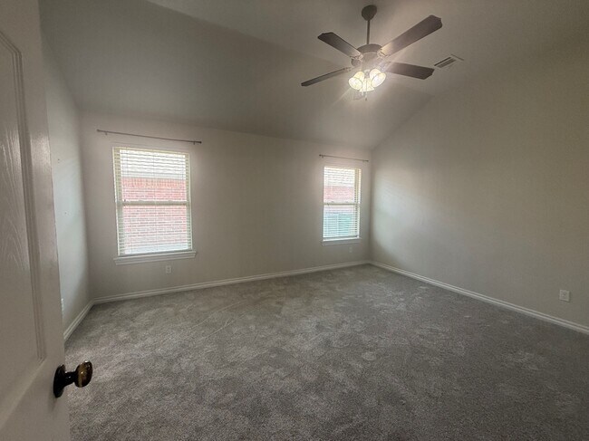 Building Photo - 11309 NW 99th St