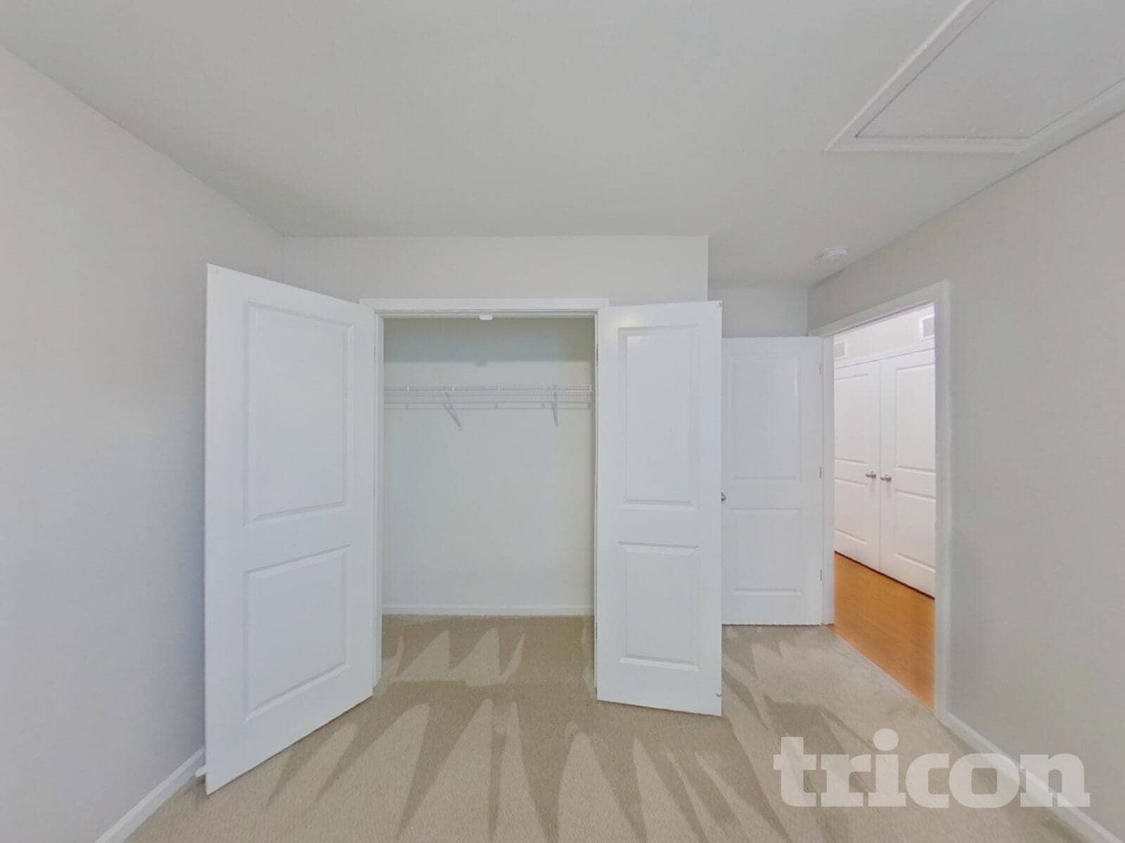 Building Photo - 2028 Stoney Pointe Cir