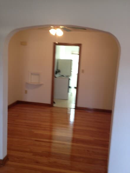 Building Photo - 2005 Washington Ave