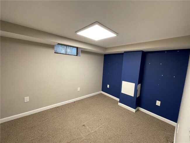 Building Photo - 9 Wilson Rd