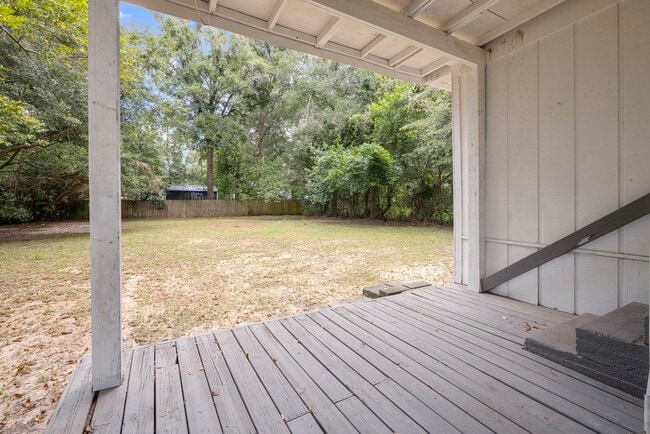 Building Photo - 324 Dixie St