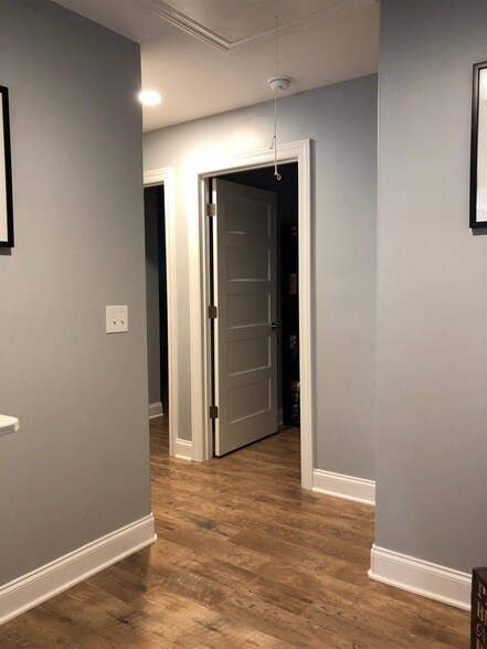 Building Photo - 3107 Blue Sky Dr