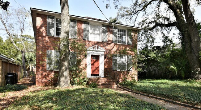 Primary Photo - 3661 St Johns Ave