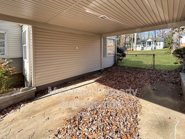 Building Photo - 37 Pacific Ave