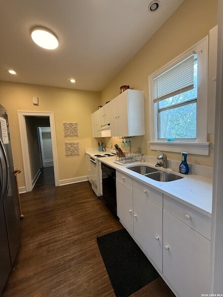 Building Photo - 402 W Elsmere Pl