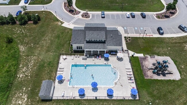 Building Photo - 6310 Crittenden Ln