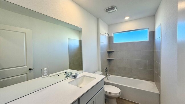 Building Photo - 205 Corniche Cir