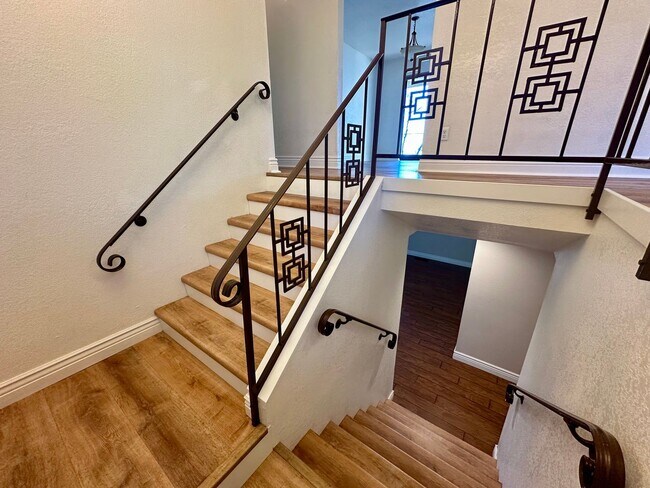 Building Photo - Beautiful 4-Bedroom Home with Stunning Views in Lake Wildwood, Penn Valley