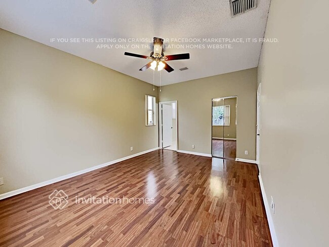 Building Photo - 4845 NW 20th Pl