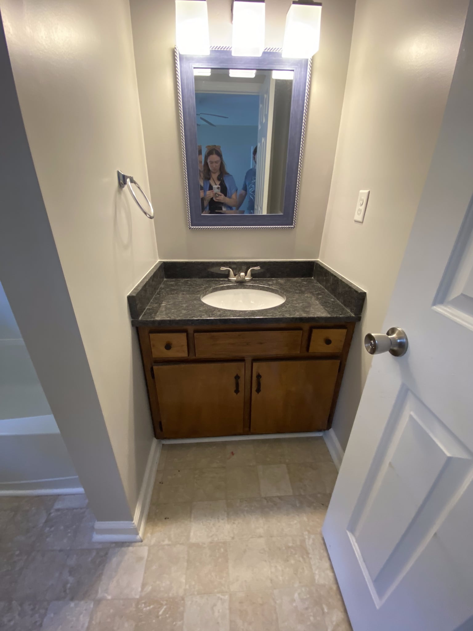 Bathroom 2 (attached to Bedroom 2) - 1723 S Seminole Dr