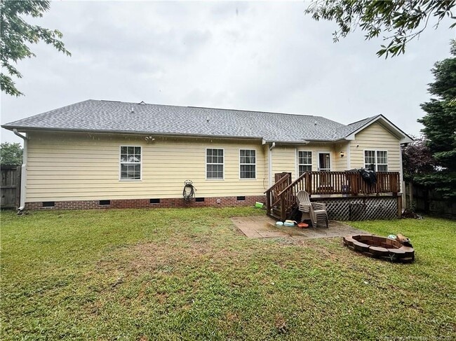 Building Photo - 728 Fairbluff Dr