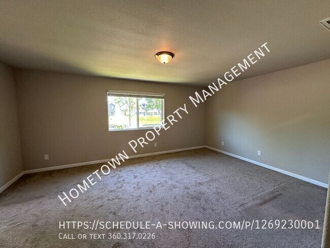 Building Photo - 3332 Juno Ct NE