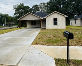 Building Photo - 101 Weston Cv