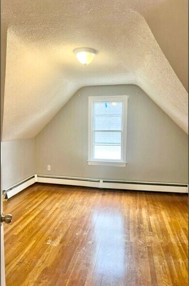 Building Photo - 72 Pocasset Ave