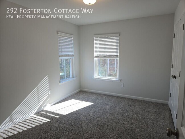 Building Photo - 292 Fosterton Cottage Wy