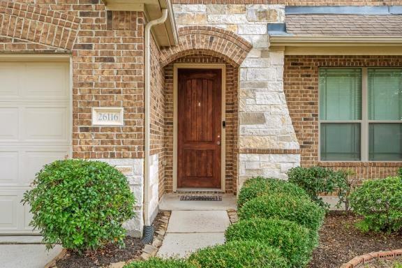 Building Photo - 26116 Chivalry Ct