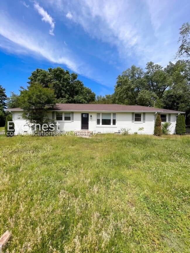 Building Photo - 109 Shirley Dr